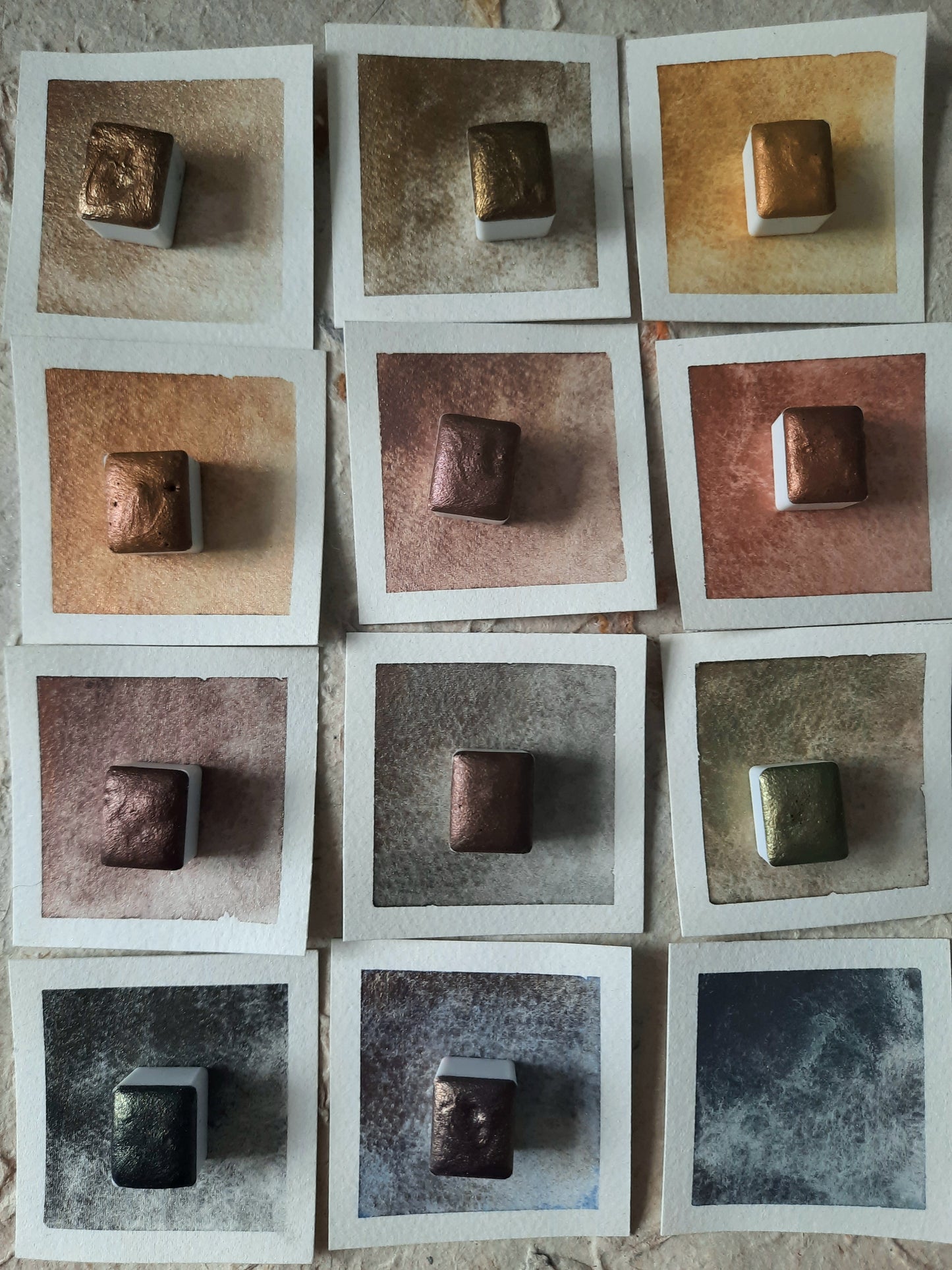 "Desert" Dotcard - 12 Synthetic Mica Shimmers