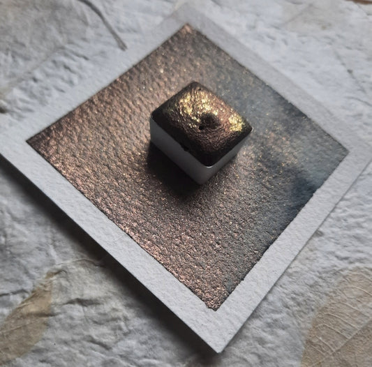 "Ancient Skies" - Colour separating Shimmer