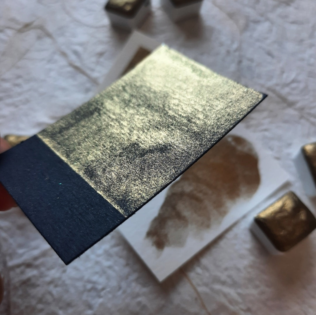 "Greenish Gold" - Synthetic Mica