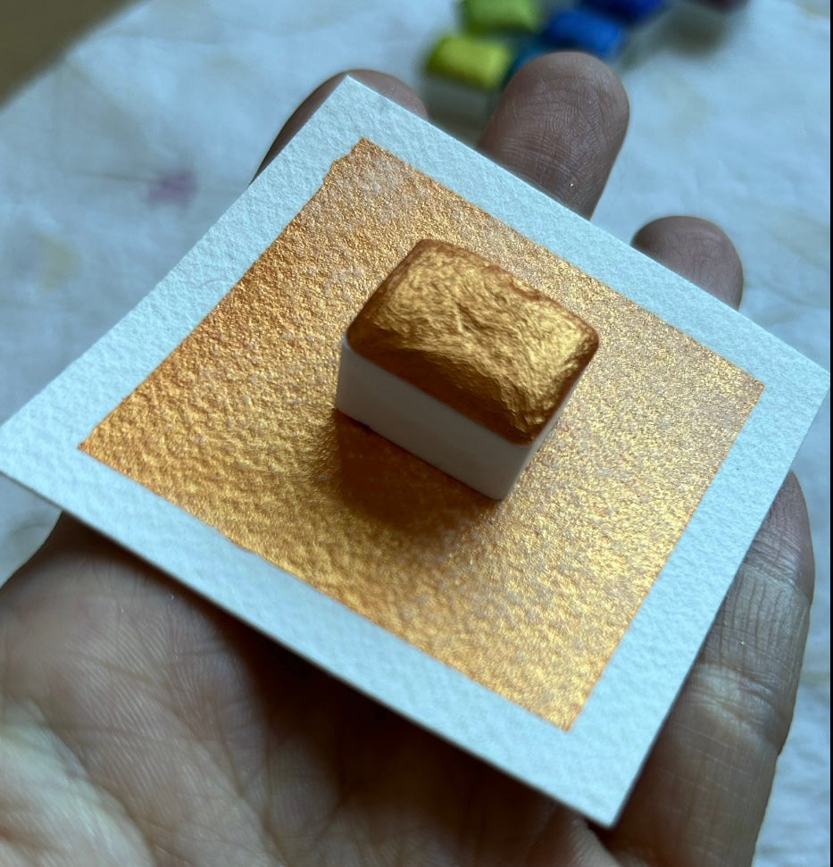 "Sparkling Tangerine" - Synthetic Mica