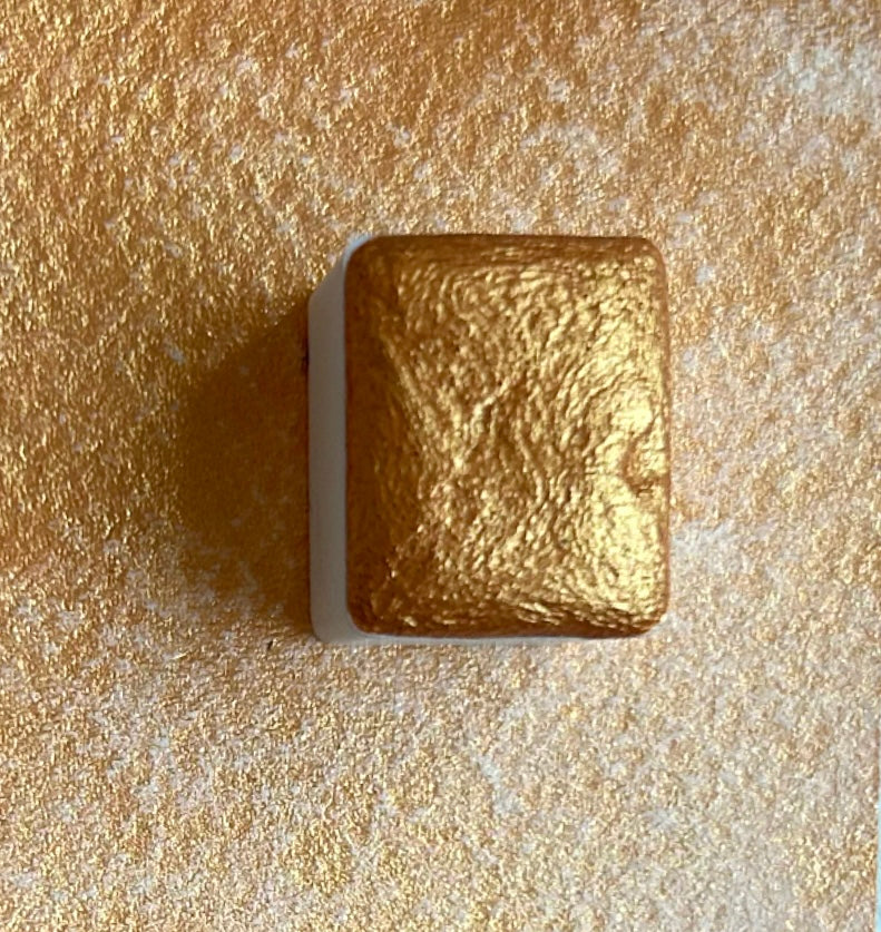 "Sparkling Tangerine" - Synthetic Mica