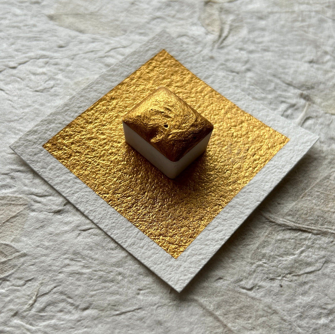 "Full Moon" - Warm Gold Shimmer