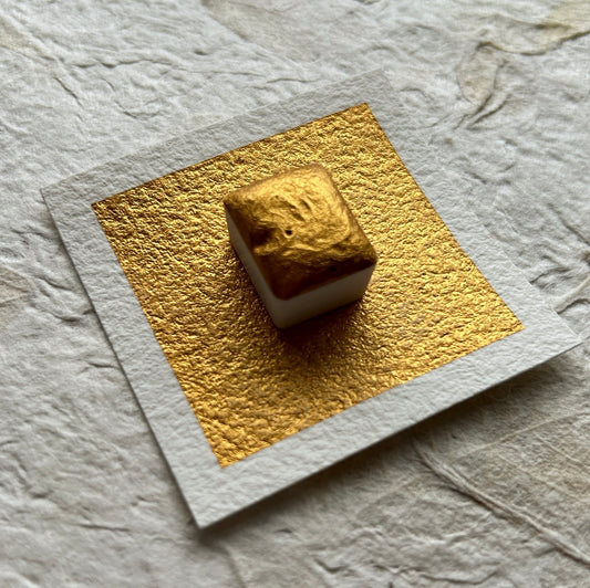 "Full Moon" - Warm Gold Shimmer