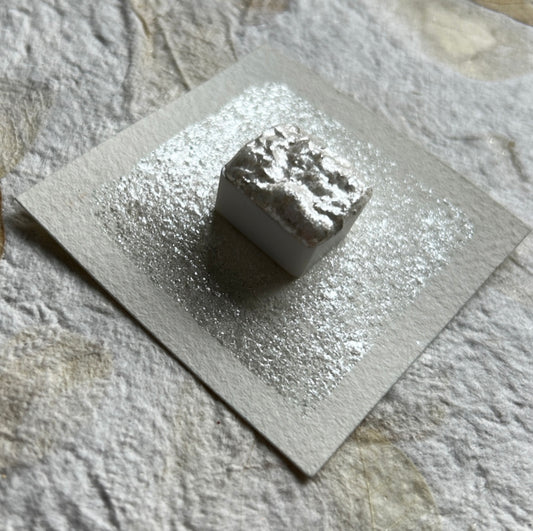 Blizzard White - Synthetic Mica - Chunky Flakes