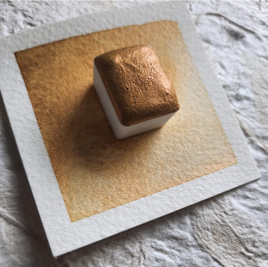 "Ochre Shimmer" - Synthetic Mica
