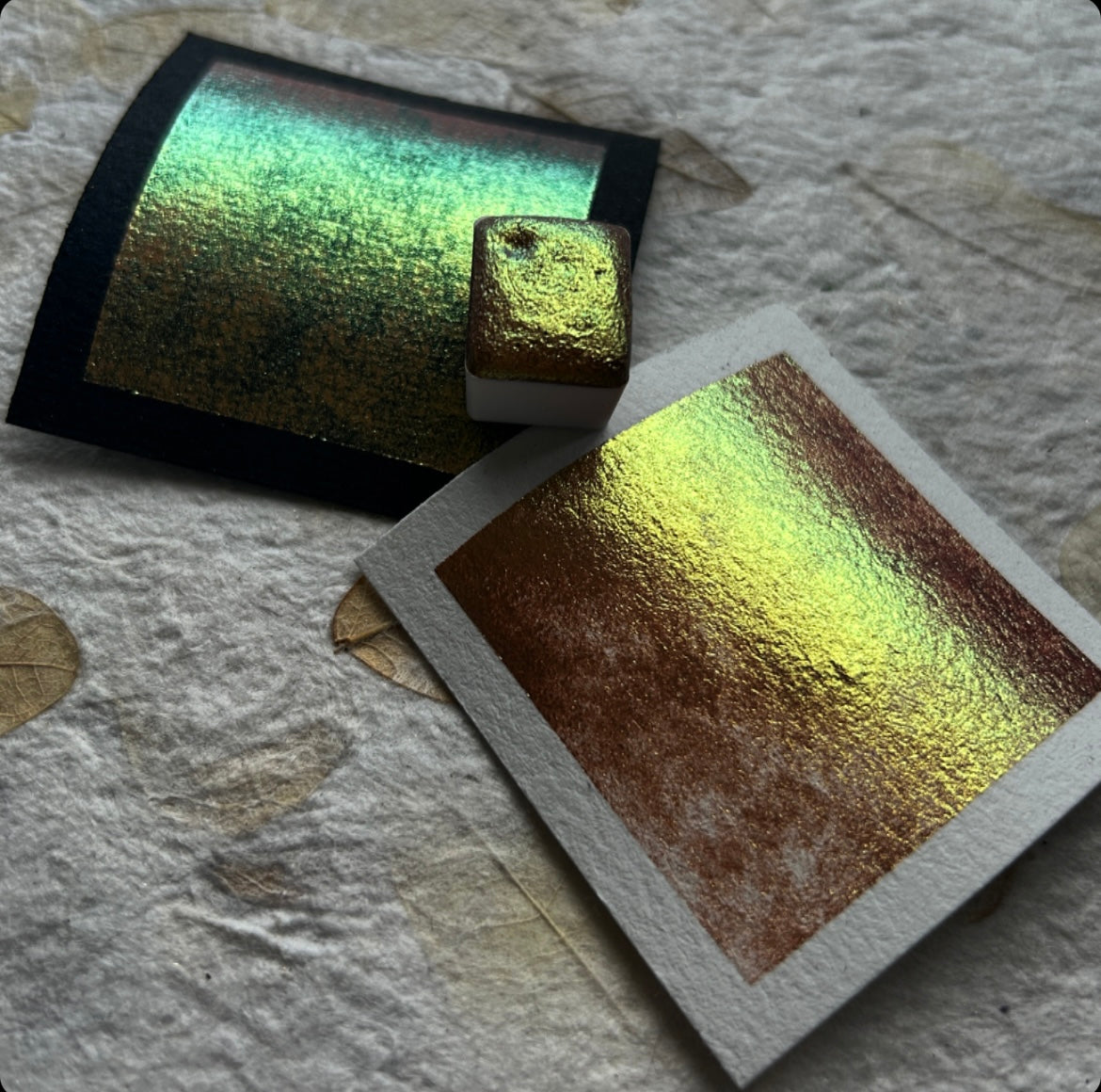 "Golden Dragon" - Chameleon Colourshifter