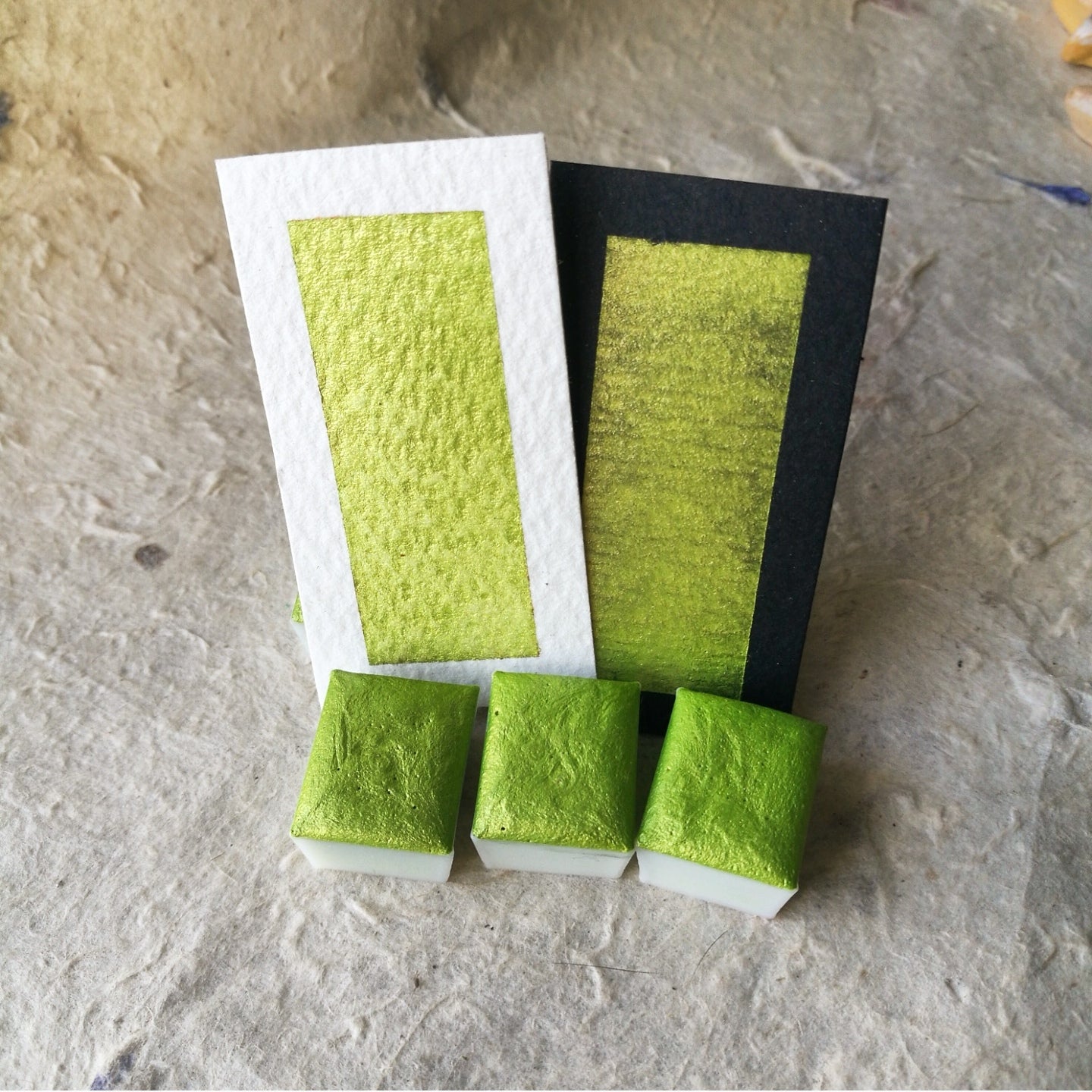 "Chartreuse Green" - Yellowish Green Shimmer