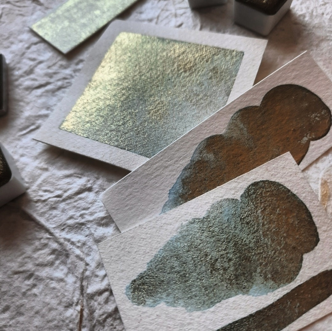 Synthetic Mica - "Golden Willow" - Green/Gold Shimmer