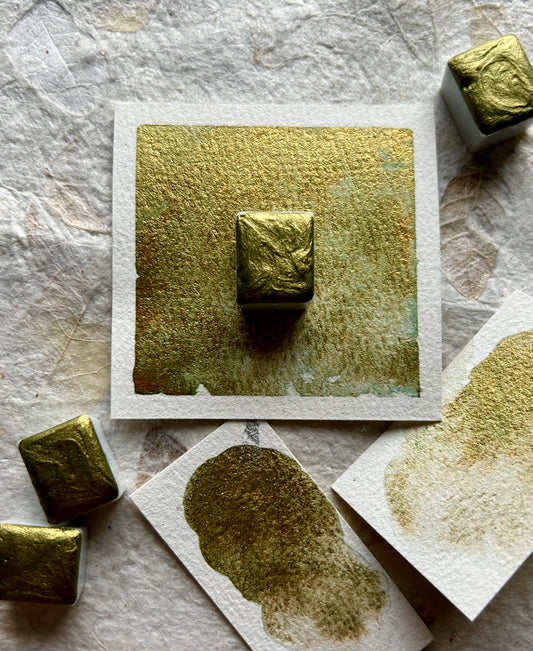 "Golden Kiwi"