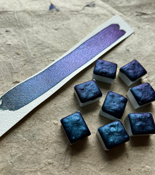 "Midnight Amethyst" - Dark Chameleon Colourshifter