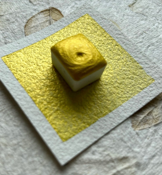 "Lemon Yellow" - Synthetic Mica
