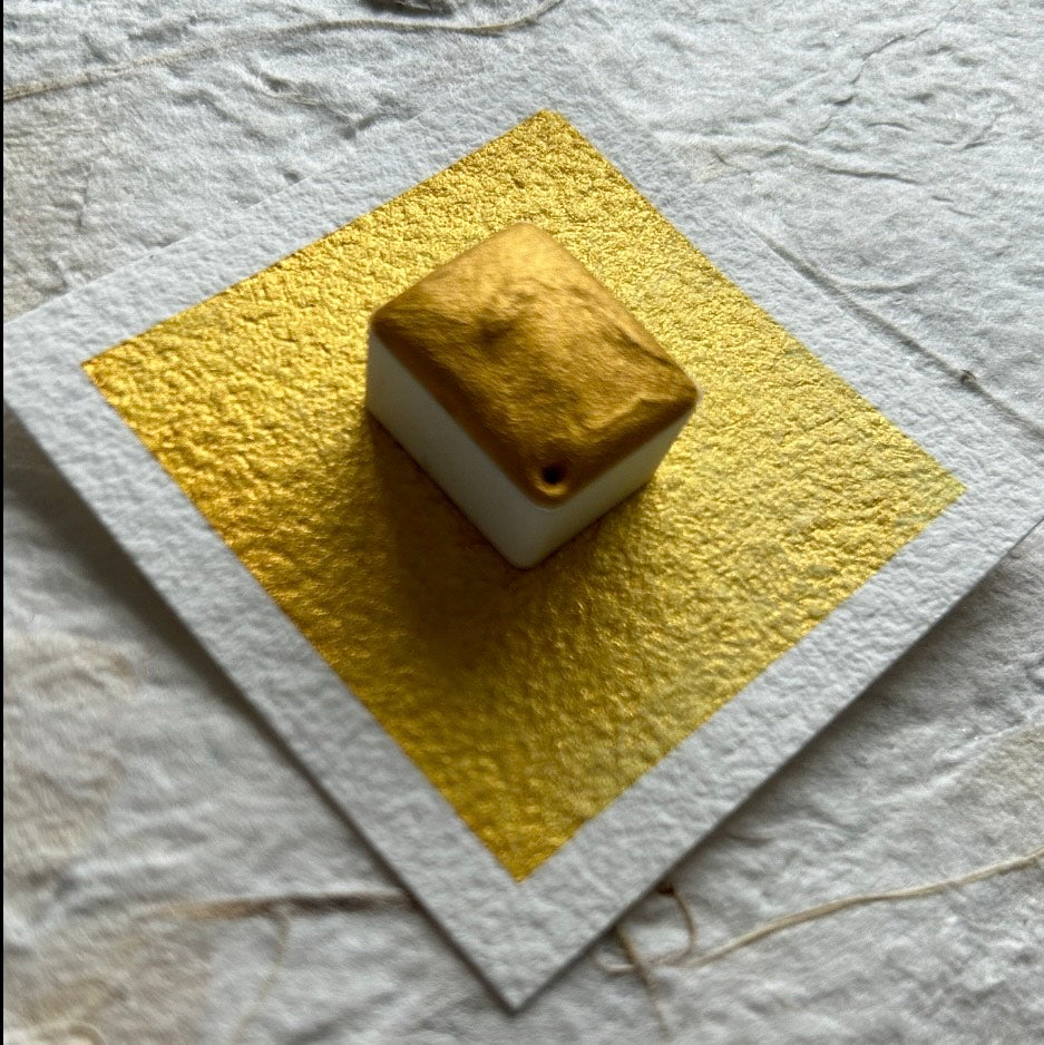 "Mustard Yellow" - Synthetic Mica - Single Half Pan