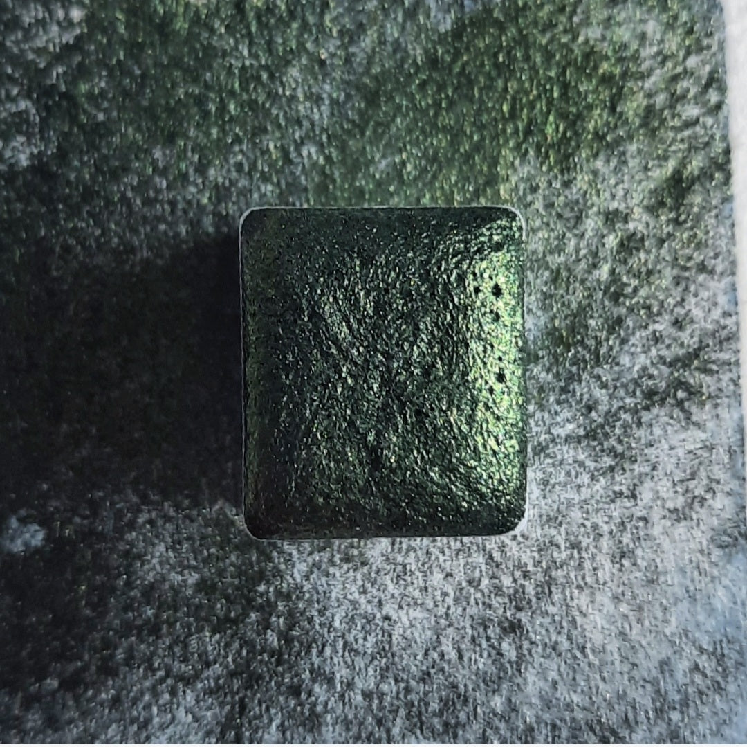 "Olive Green" - Aluminium Pigment - Individual Half Pan