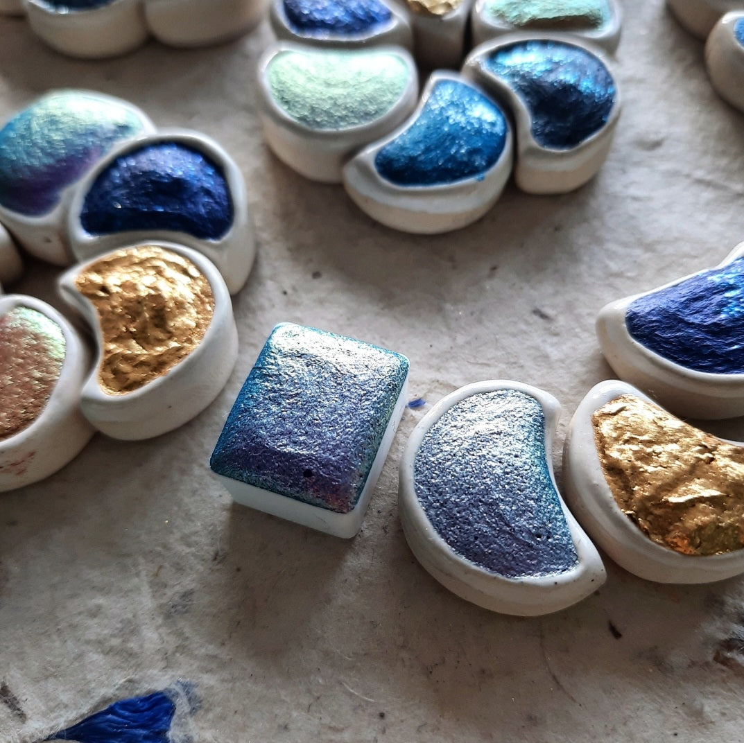 Set of 6 Ceramic Moon pans handmade by Caitlin Bongers